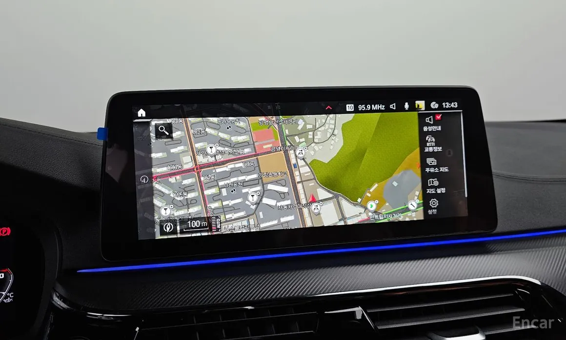 Фото 14 - BMW M5