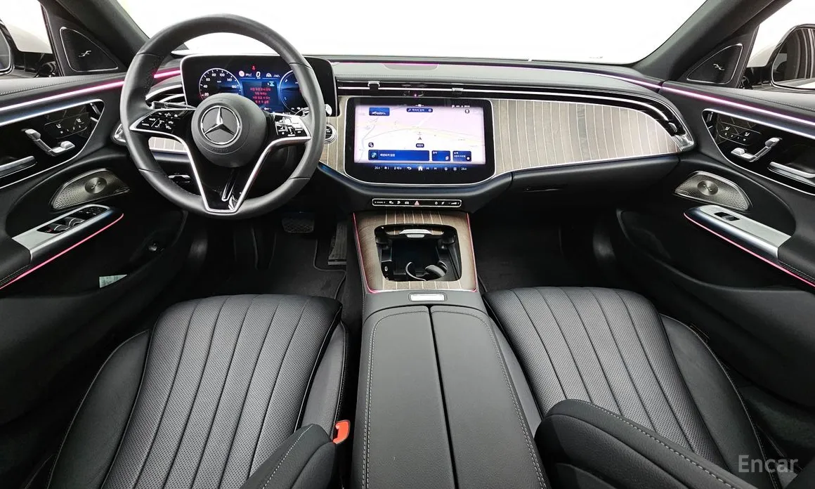 Фото 7 - Mercedes-Benz E-Class