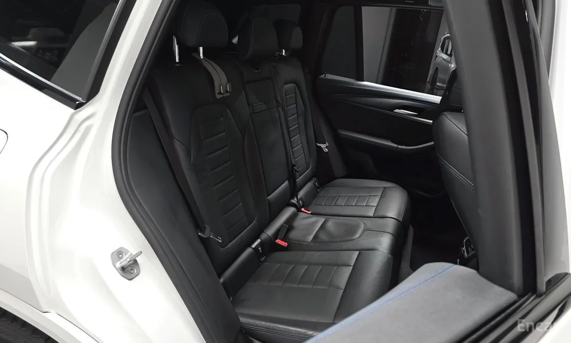 Фото 12 - BMW iX3