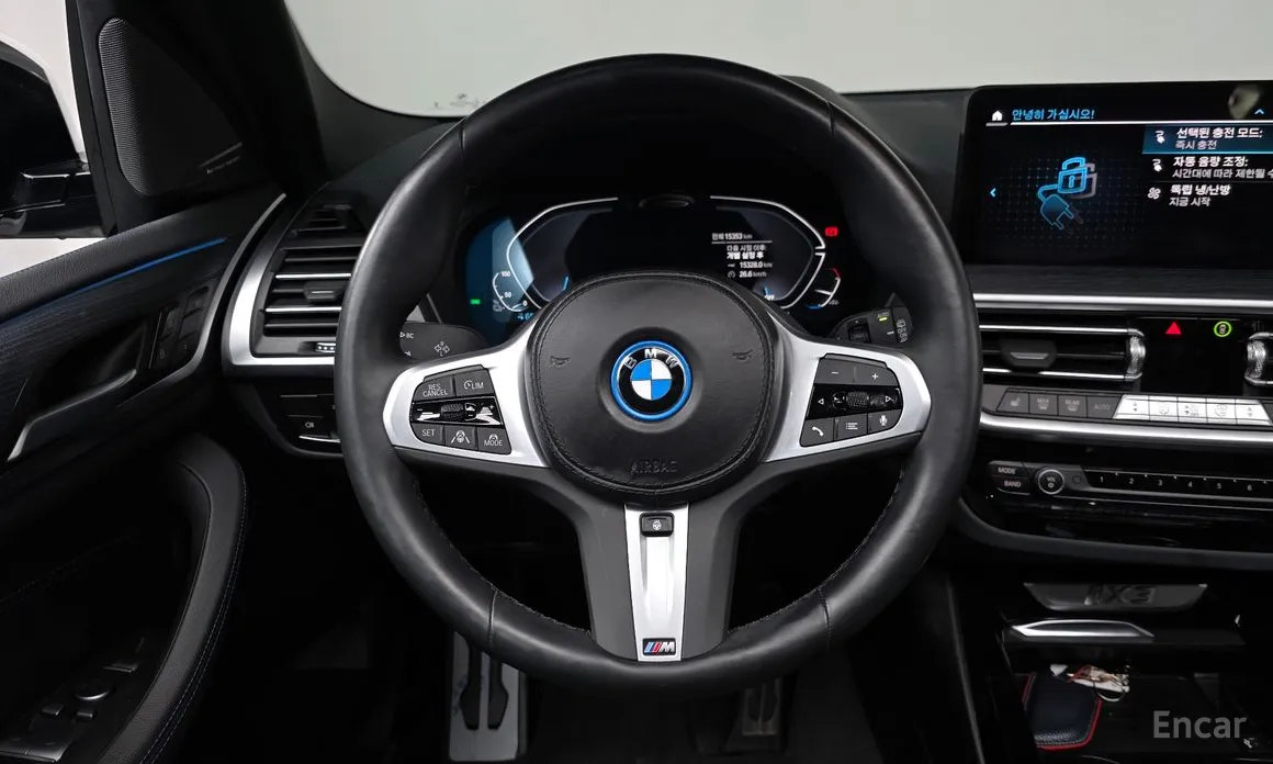 Фото 13 - BMW iX3