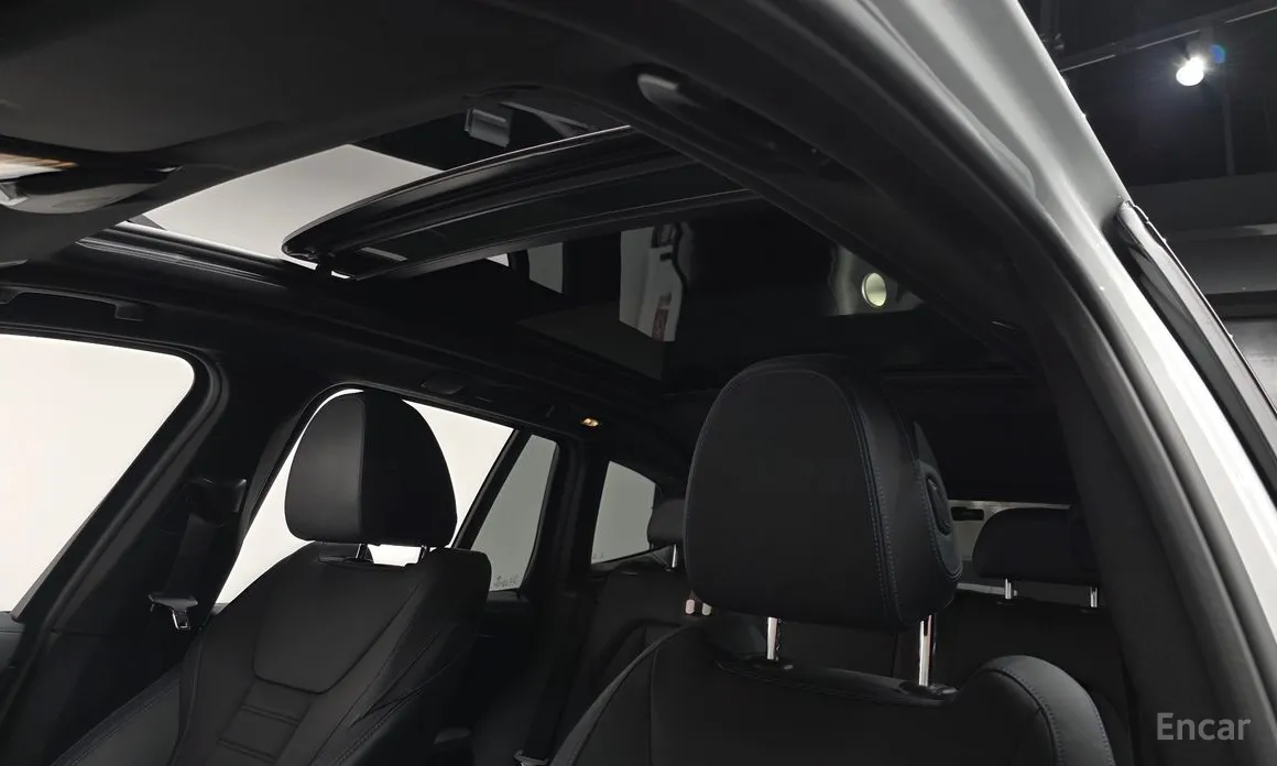 Фото 19 - BMW iX3