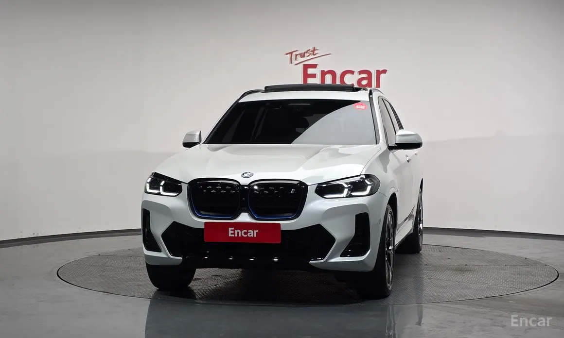 Фото 3 - BMW iX3