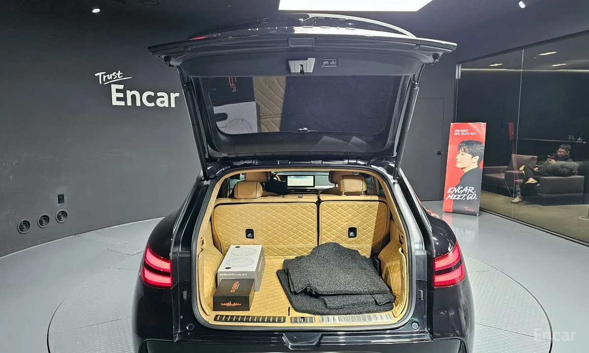 Фото 20 - Genesis GV60