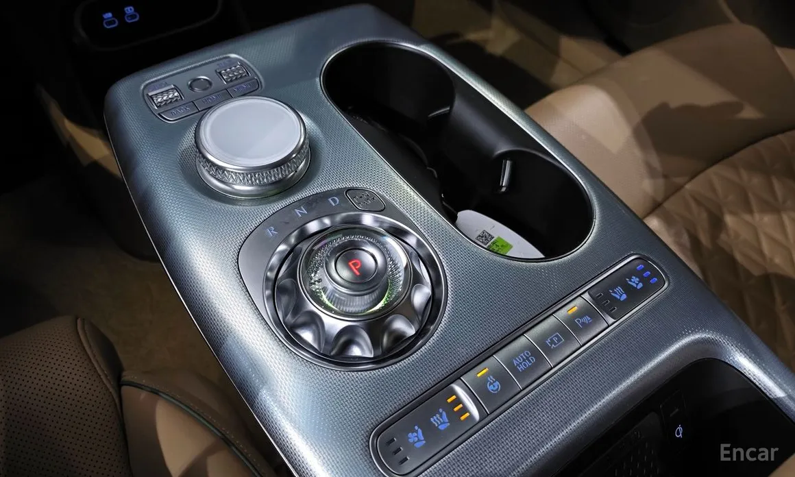 Фото 9 - Genesis GV60