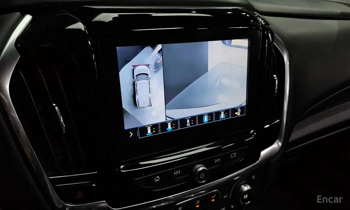 Фото 15 - Chevrolet Traverse