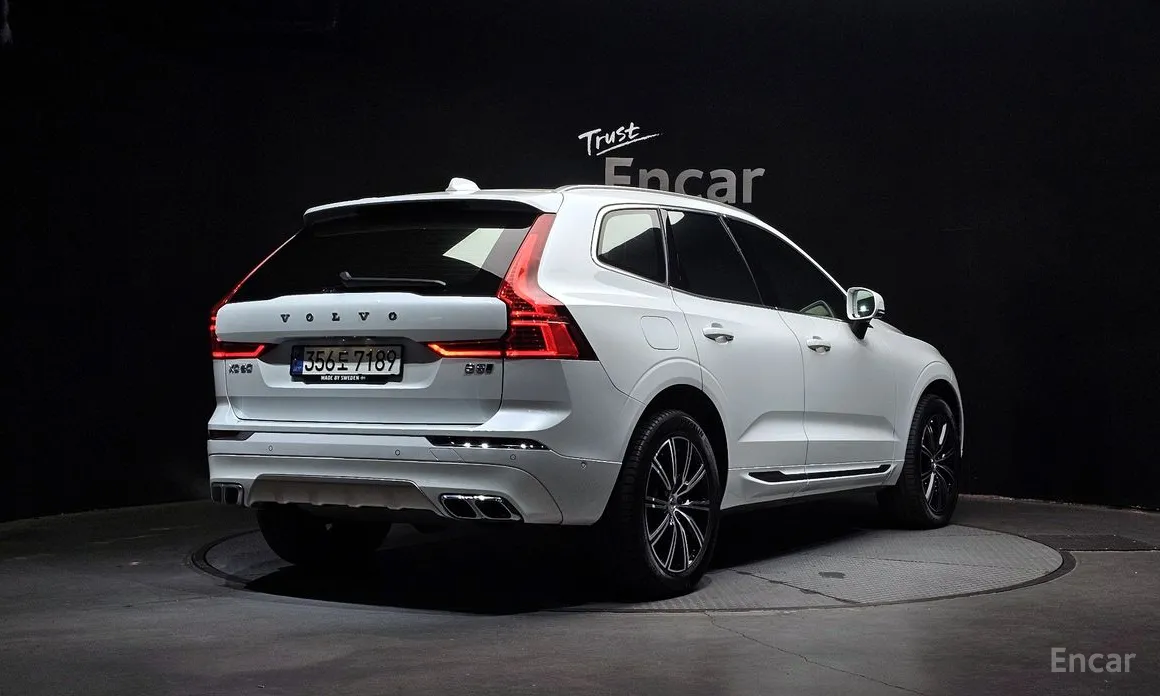 Фото 2 - Volvo XC60