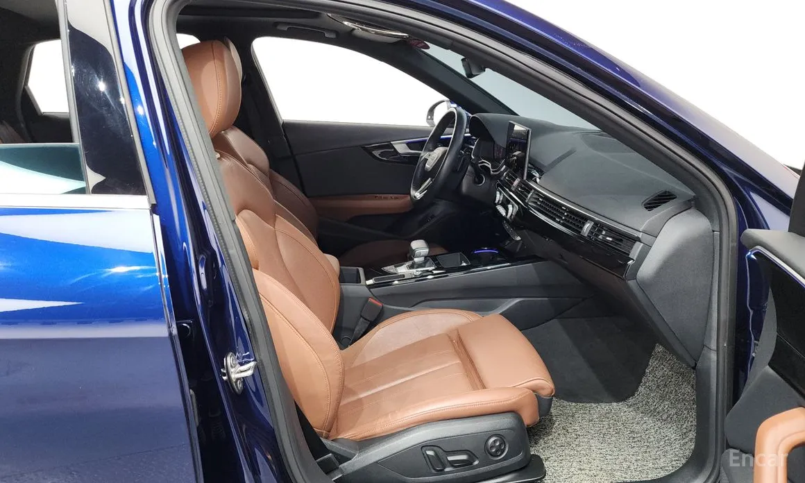 Фото 11 - Audi A4