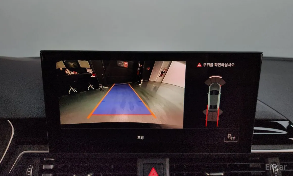 Фото 15 - Audi A4