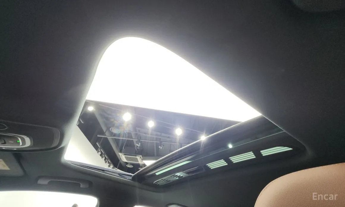 Фото 18 - Audi A4