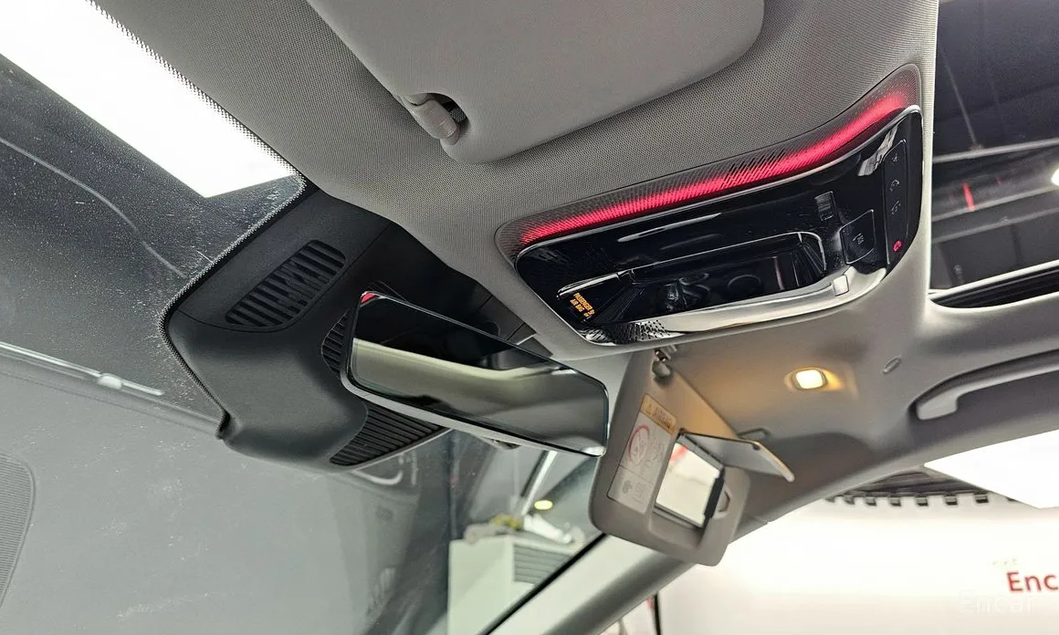 Фото 16 - Mercedes-Benz E-Class