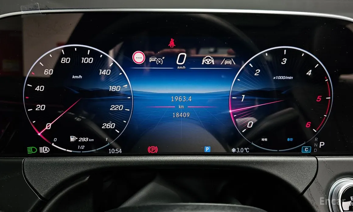 Фото 8 - Mercedes-Benz E-Class