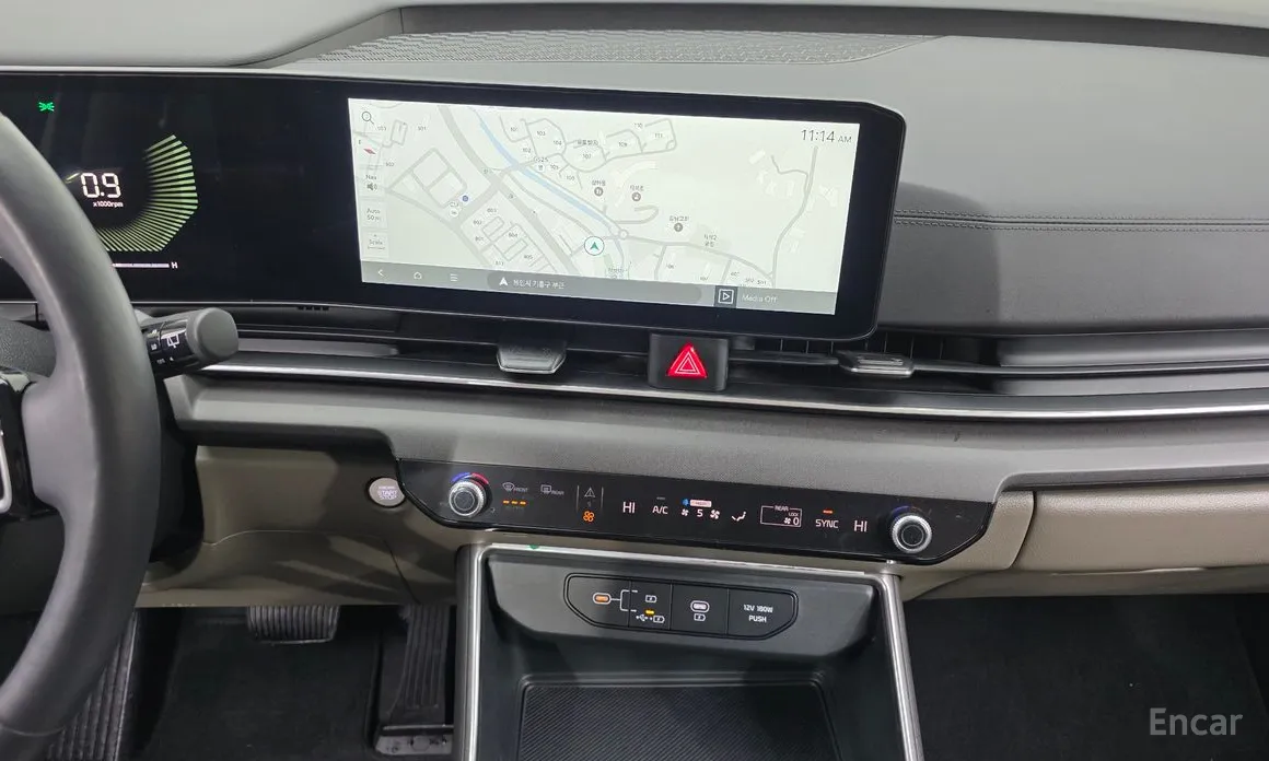 Фото 15 - Kia Carnival