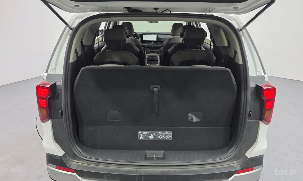 Фото 20 - Kia Carnival