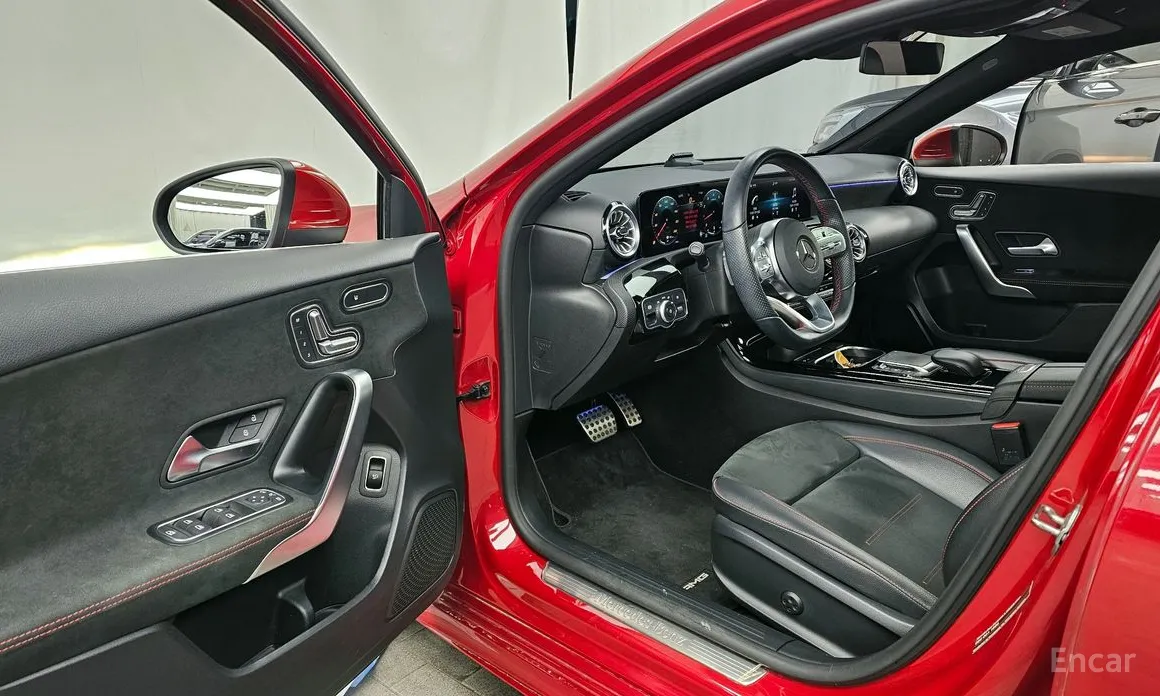 Фото 10 - Mercedes-Benz A-Class