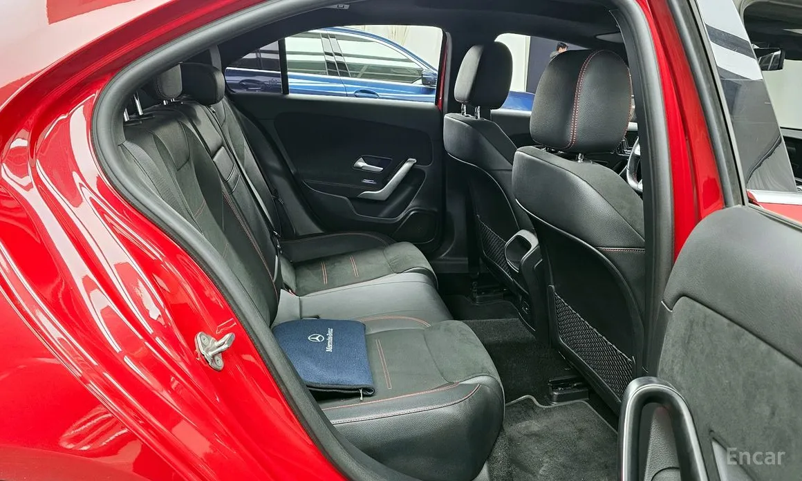 Фото 12 - Mercedes-Benz A-Class