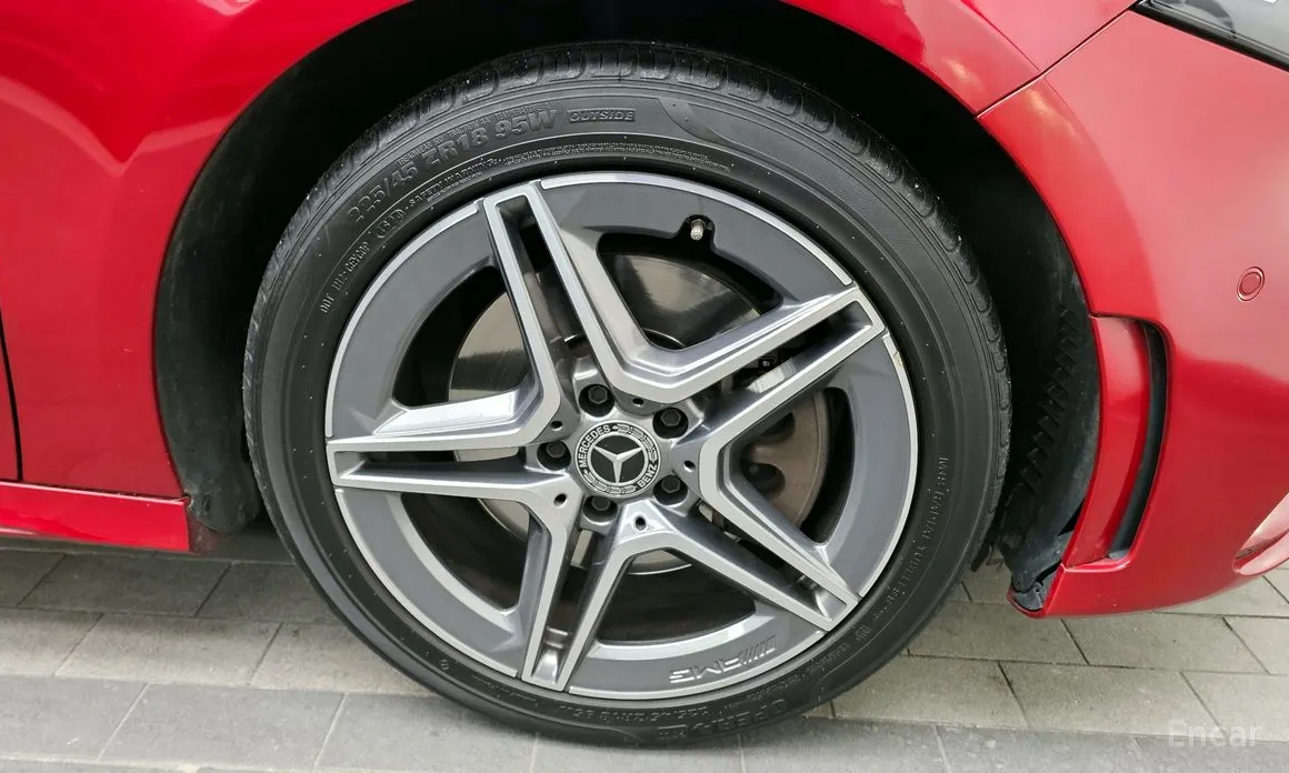 Фото 5 - Mercedes-Benz A-Class