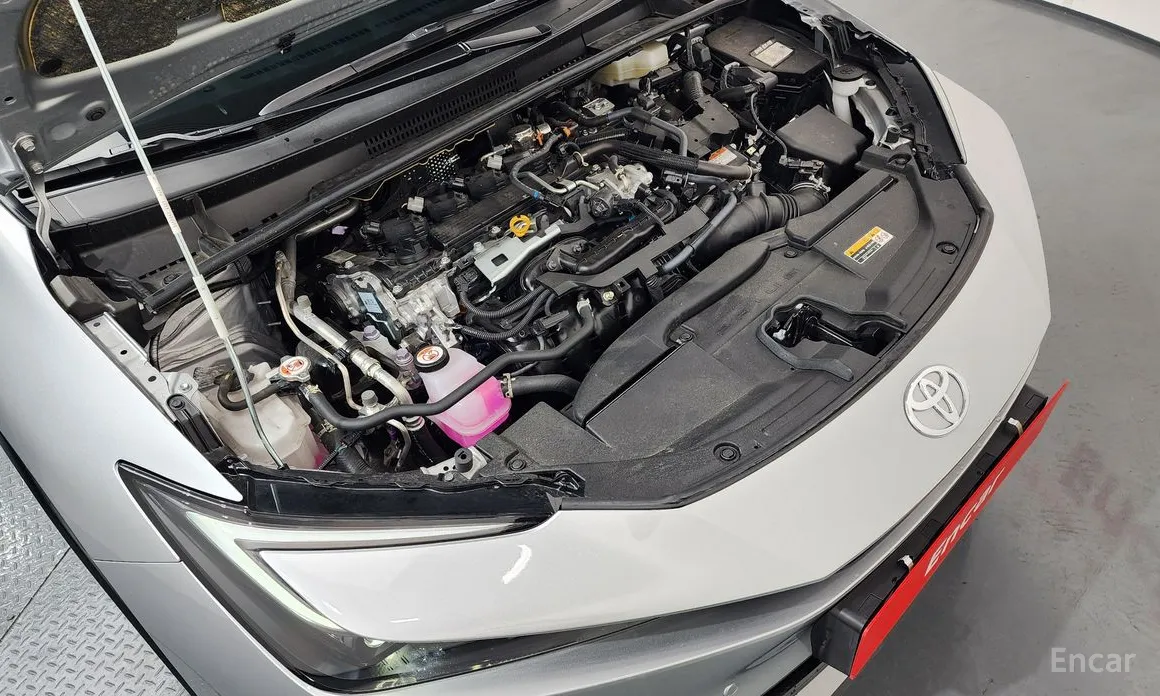 Фото 6 - Toyota Prius