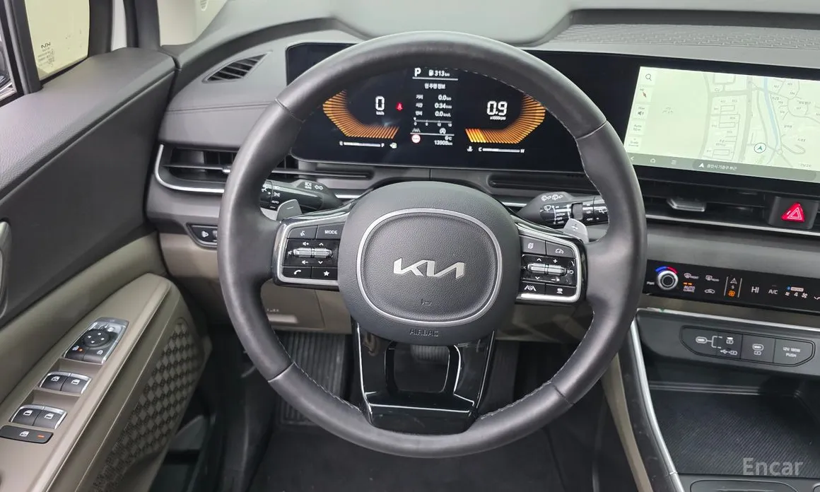 Фото 13 - Kia Carnival