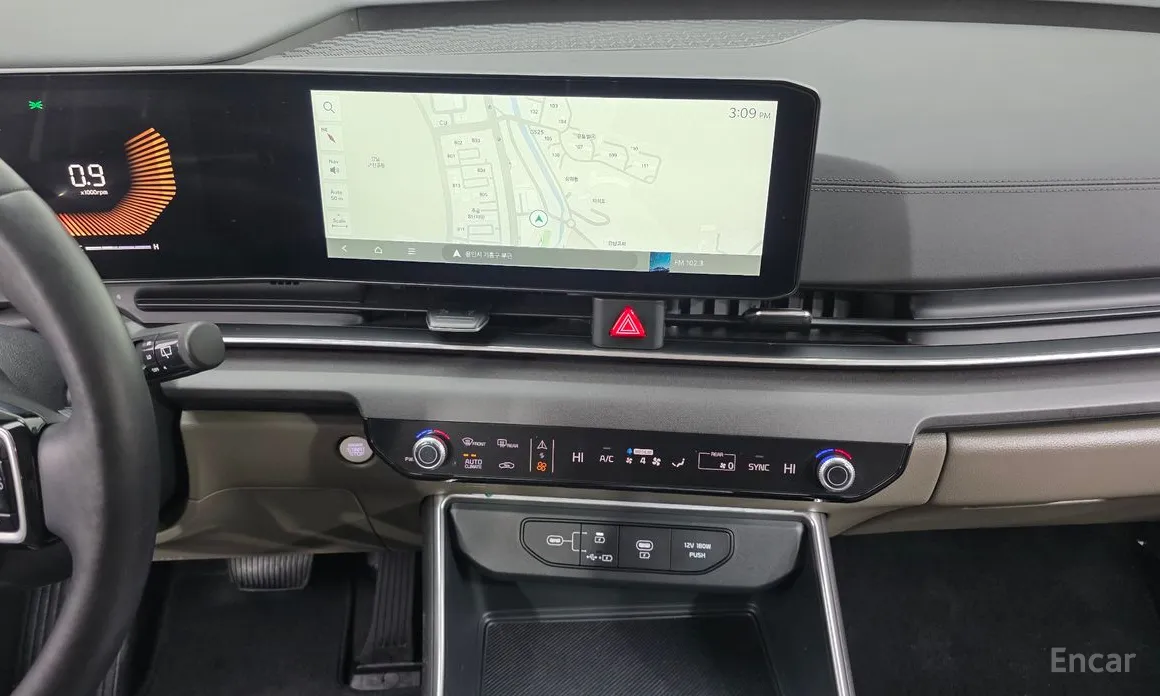 Фото 15 - Kia Carnival