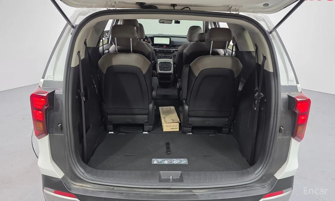 Фото 20 - Kia Carnival