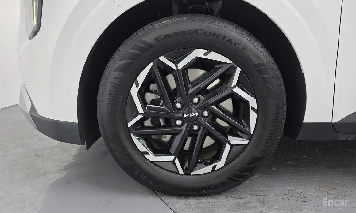 Фото 5 - Kia Carnival