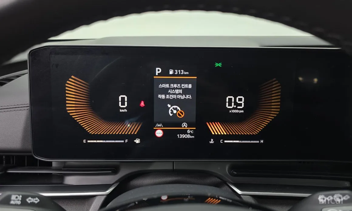 Фото 8 - Kia Carnival