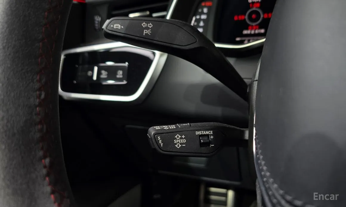 Фото 14 - Audi RS 7