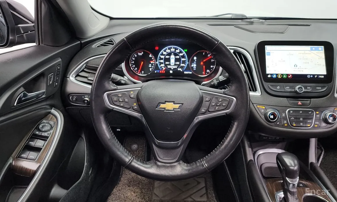 Фото 13 - Chevrolet Malibu