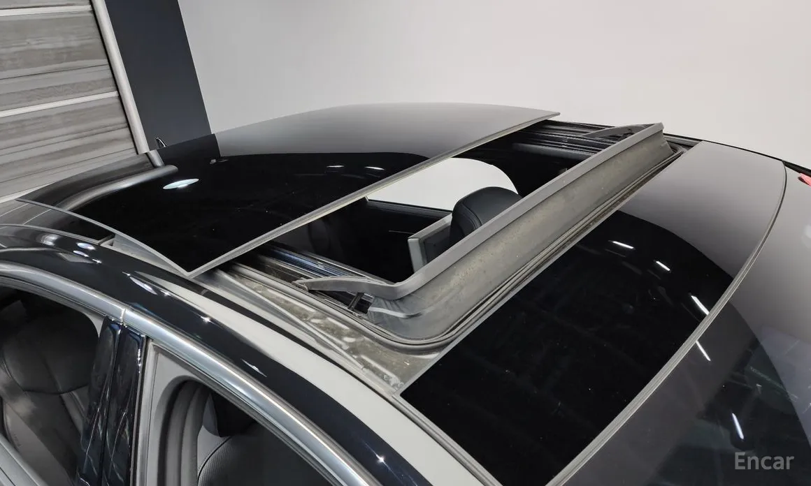 Фото 19 - Audi A8