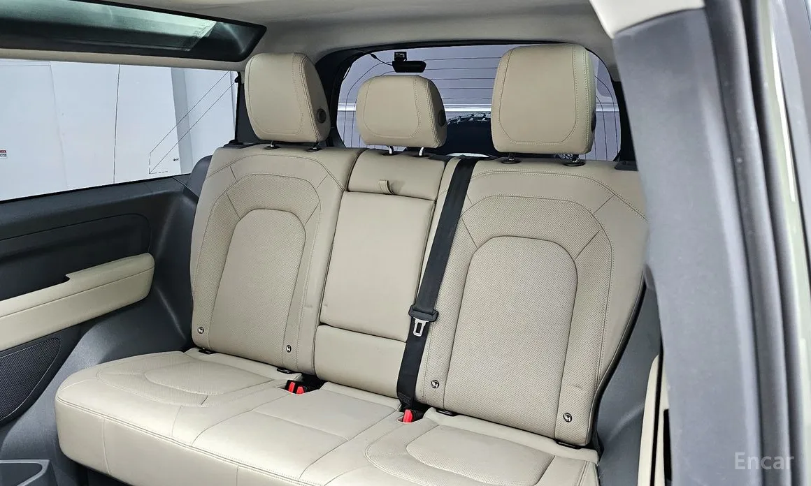 Фото 11 - Land Rover Defender