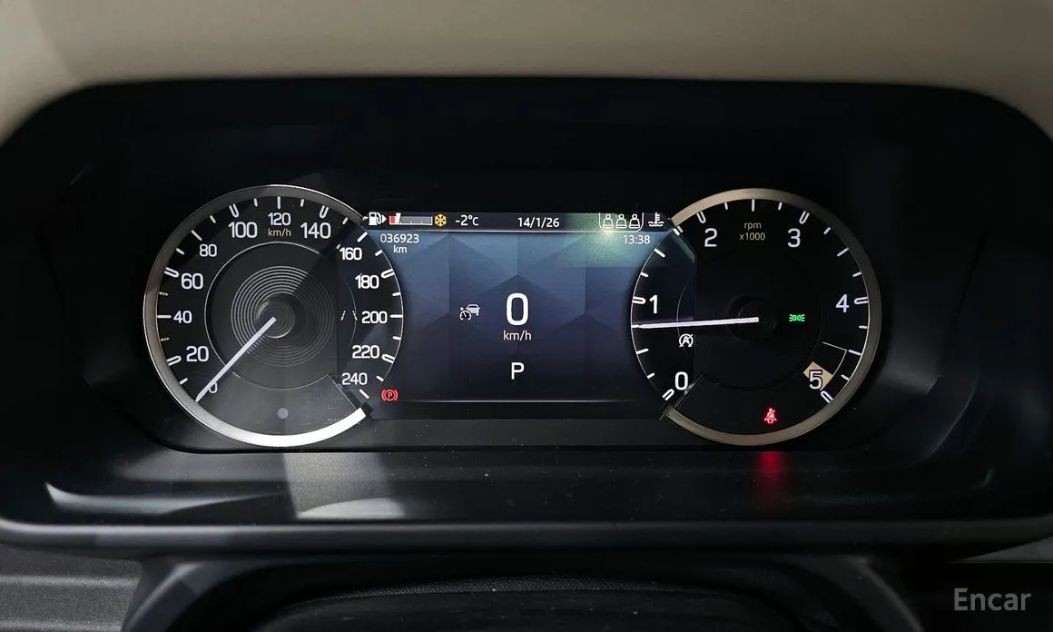 Фото 8 - Land Rover Defender