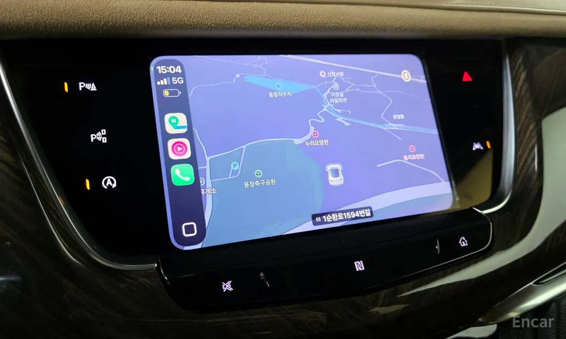 Фото 12 - Cadillac XT6