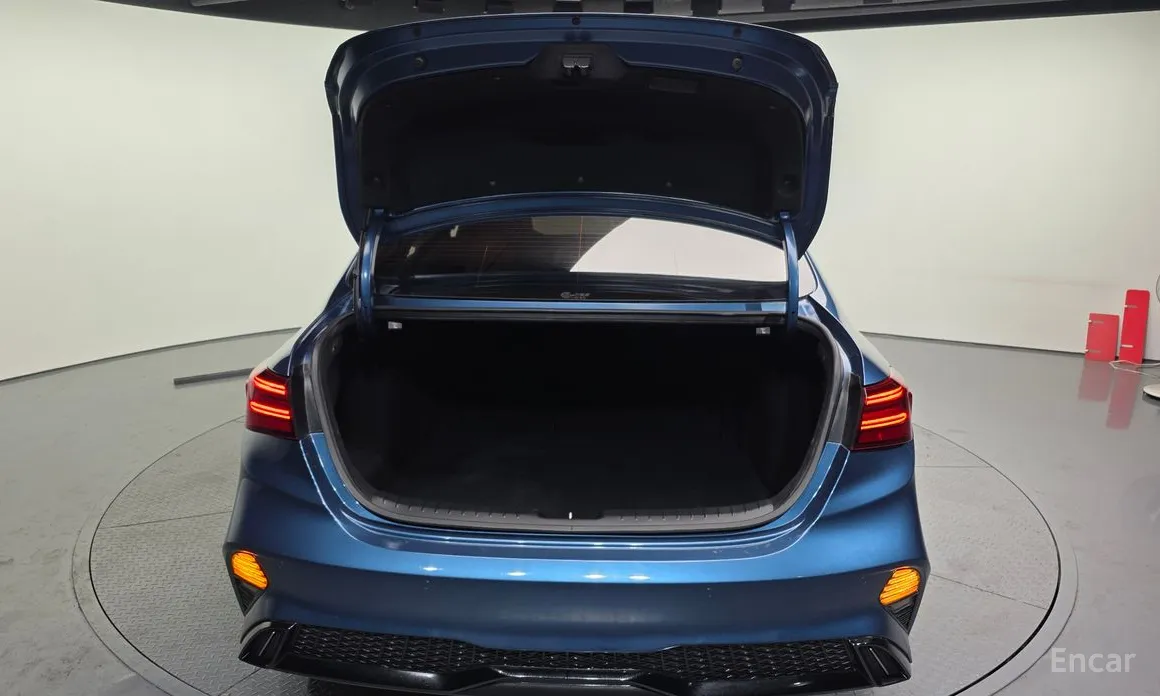 Фото 20 - Kia K3