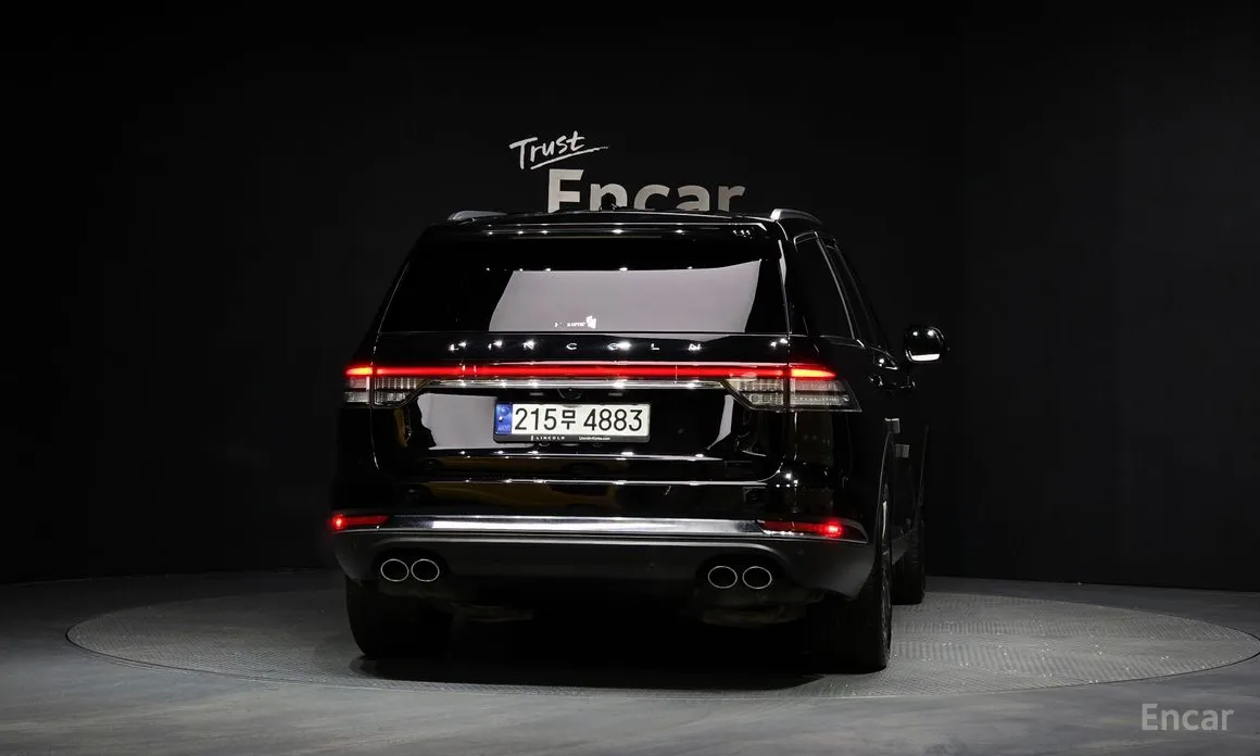 Фото 4 - Lincoln Aviator