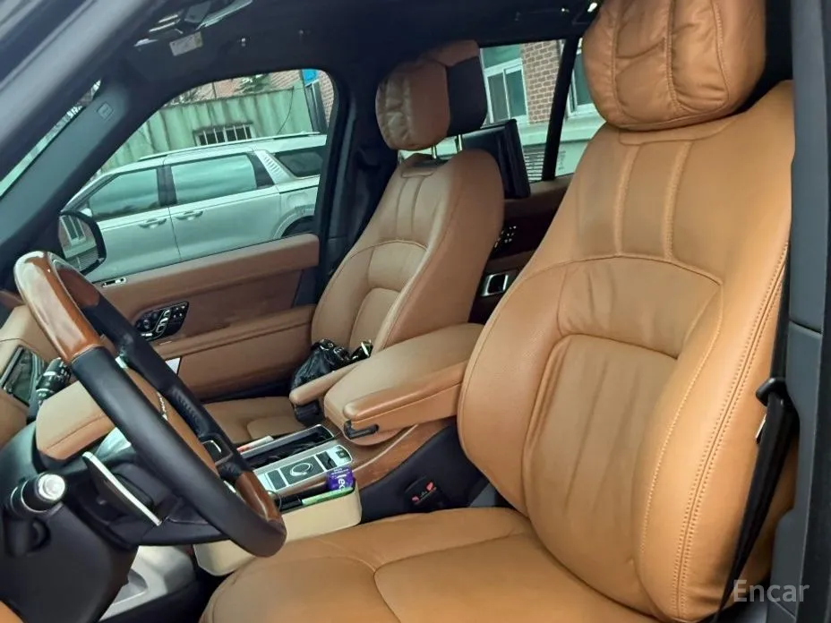 Фото 9 - Land Rover Range Rover