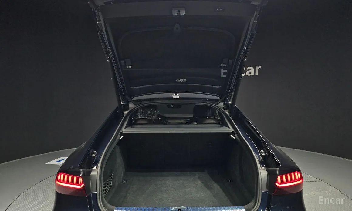 Фото 20 - Audi A7