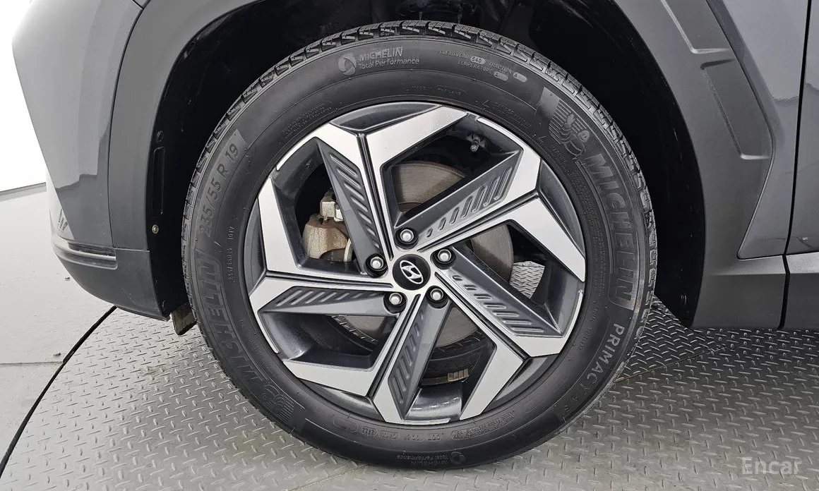 Photo 5 - Hyundai Tucson