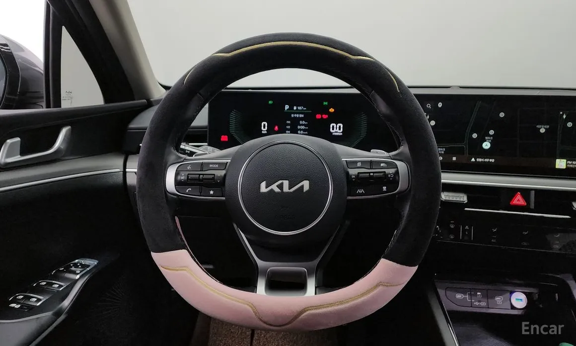 Фото 13 - Kia K5