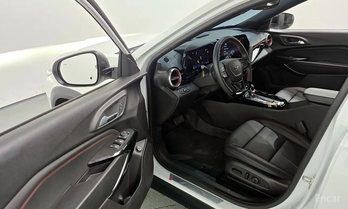 Фото 10 - Chevrolet Trax