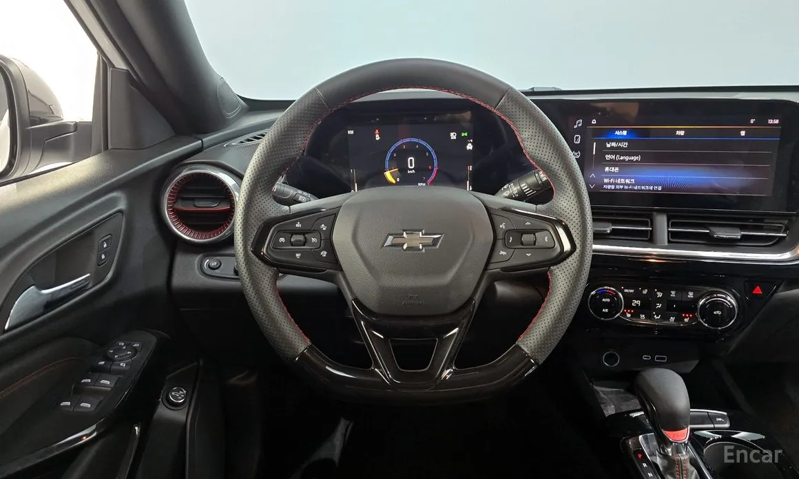 Фото 13 - Chevrolet Trax