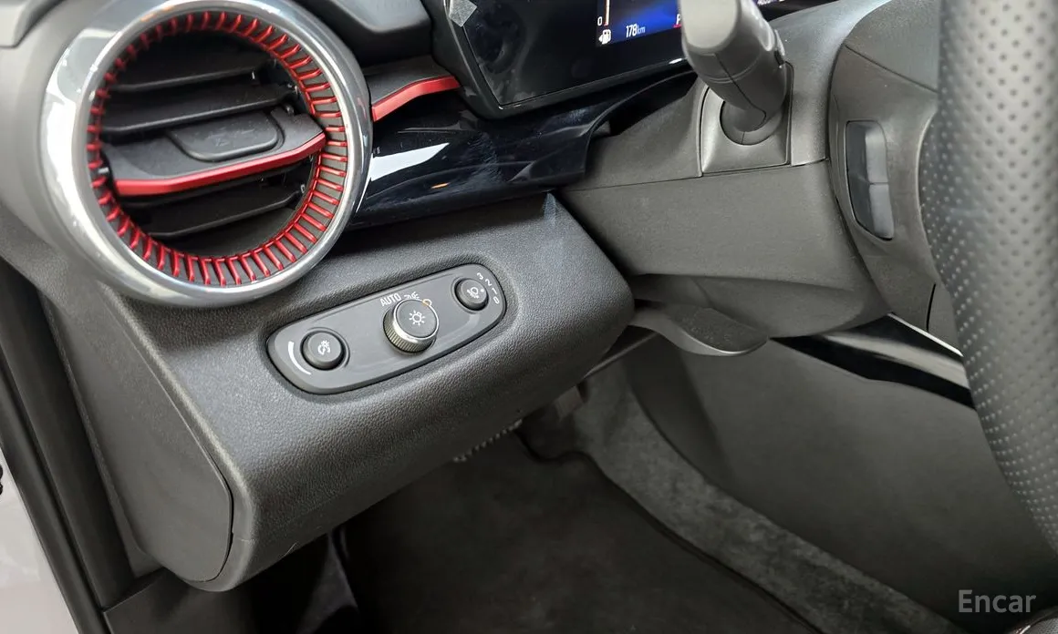 Фото 17 - Chevrolet Trax