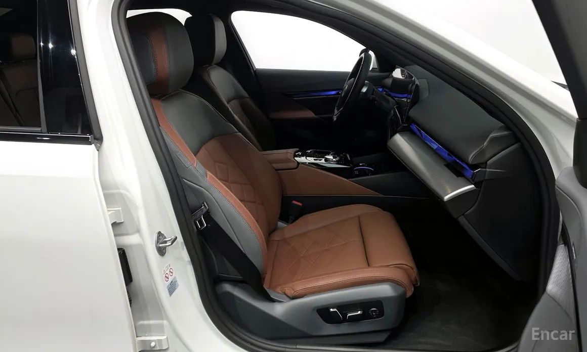 Фото 11 - BMW 5 Series