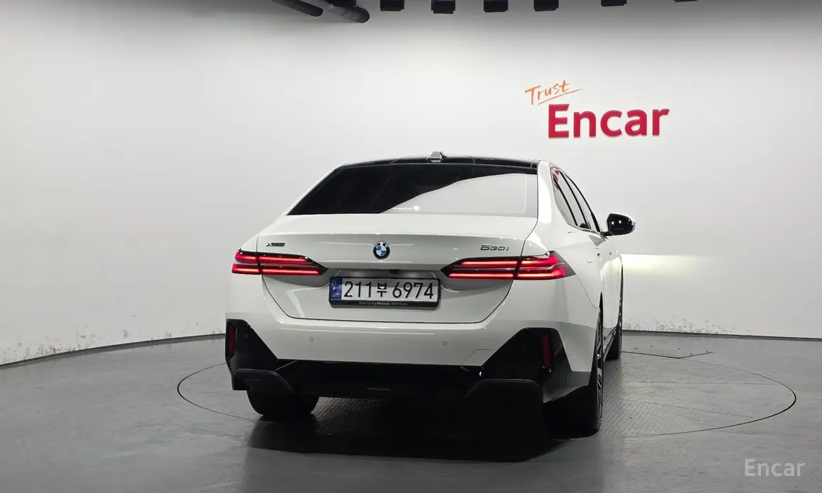 Фото 4 - BMW 5 Series