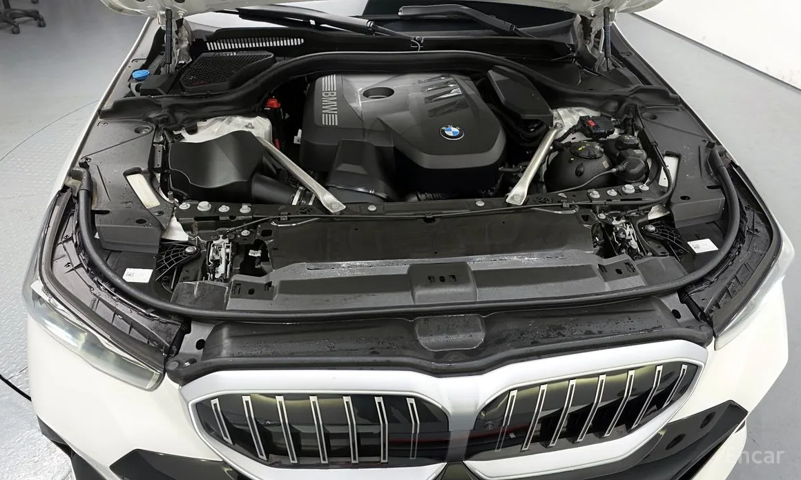 Фото 6 - BMW 5 Series