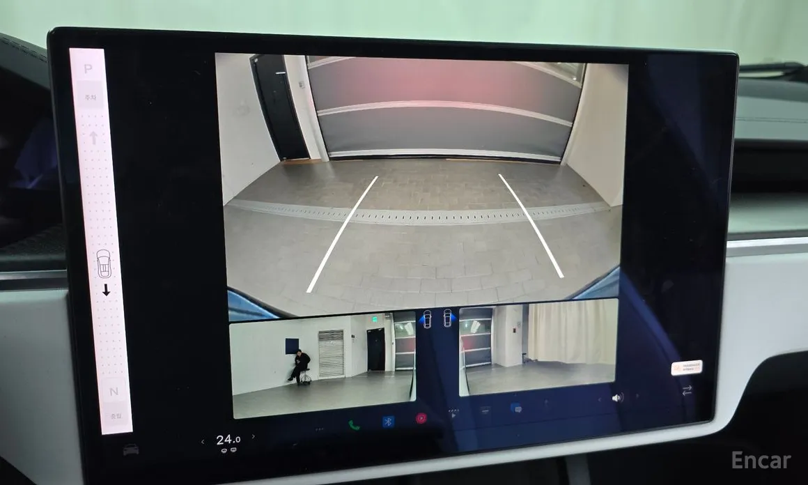 Фото 15 - Tesla Model X