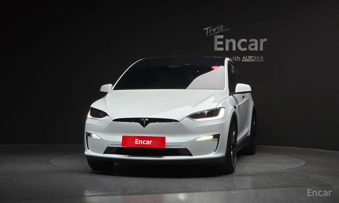 Фото 3 - Tesla Model X