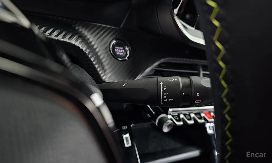 Фото 15 - Peugeot 208