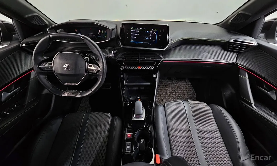 Фото 7 - Peugeot 208