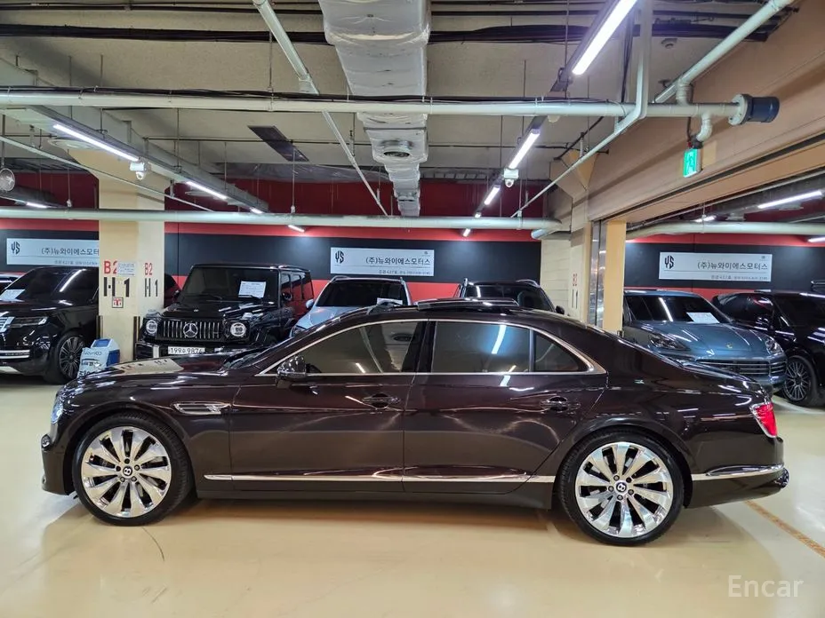 Фото 4 - Bentley Flying Spur