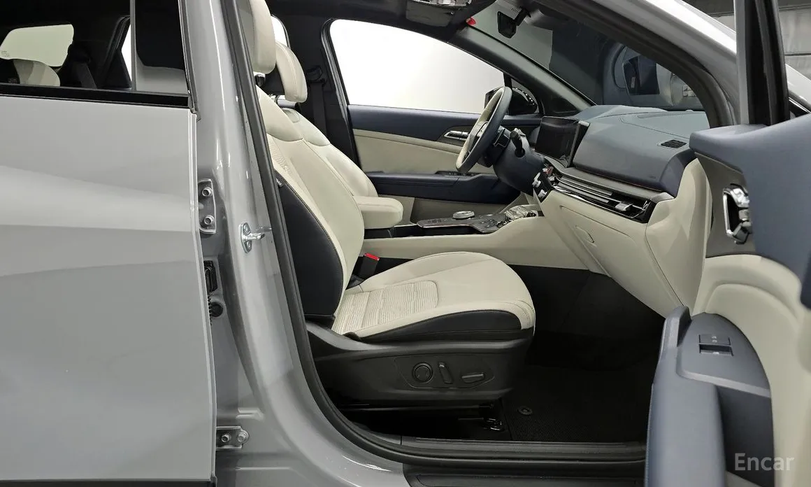 Фото 11 - Kia Sportage